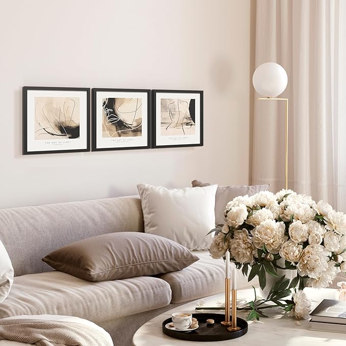 Gallery I Strichkunst beige I Bilder Set mit Rahmen 3x 30x30 cm