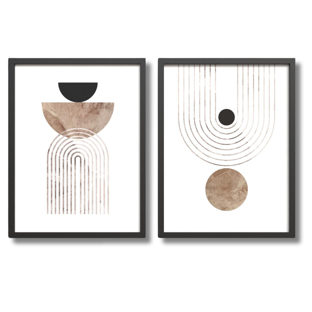 Bilder Set mit Rahmen - minimalistisches Boho Chic Design mit geometrischen Elementen in Erdtönen wie Beige.